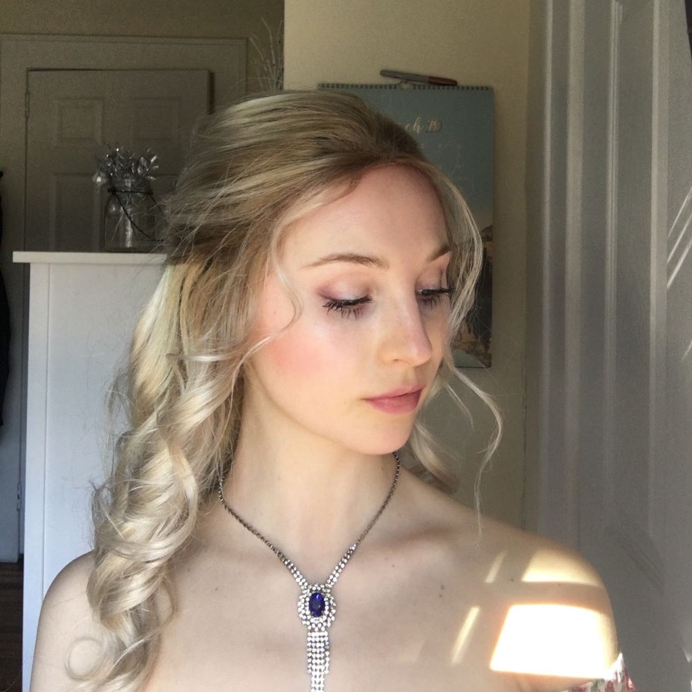 “Sapphire of the sea” tear-drop silver necklace